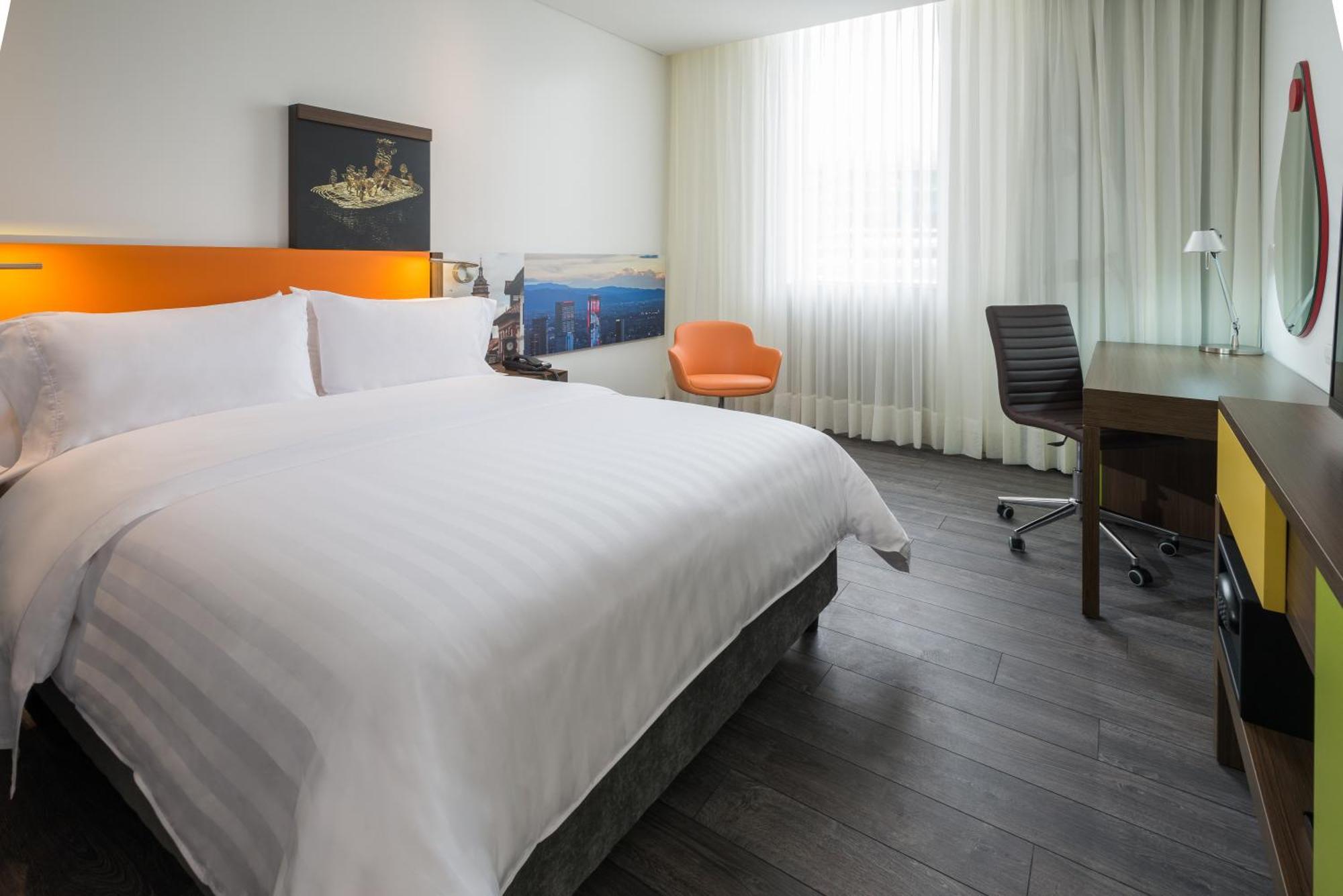 Hampton By Hilton Bogota Usaquen Exteriör bild