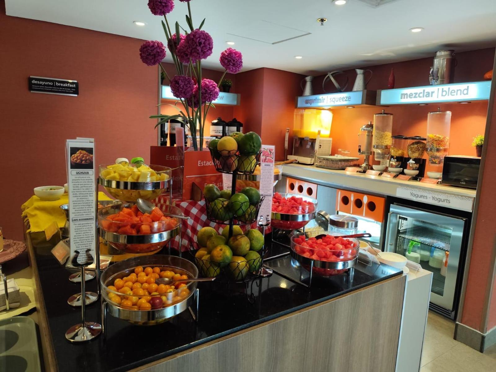 Hampton By Hilton Bogota Usaquen Exteriör bild